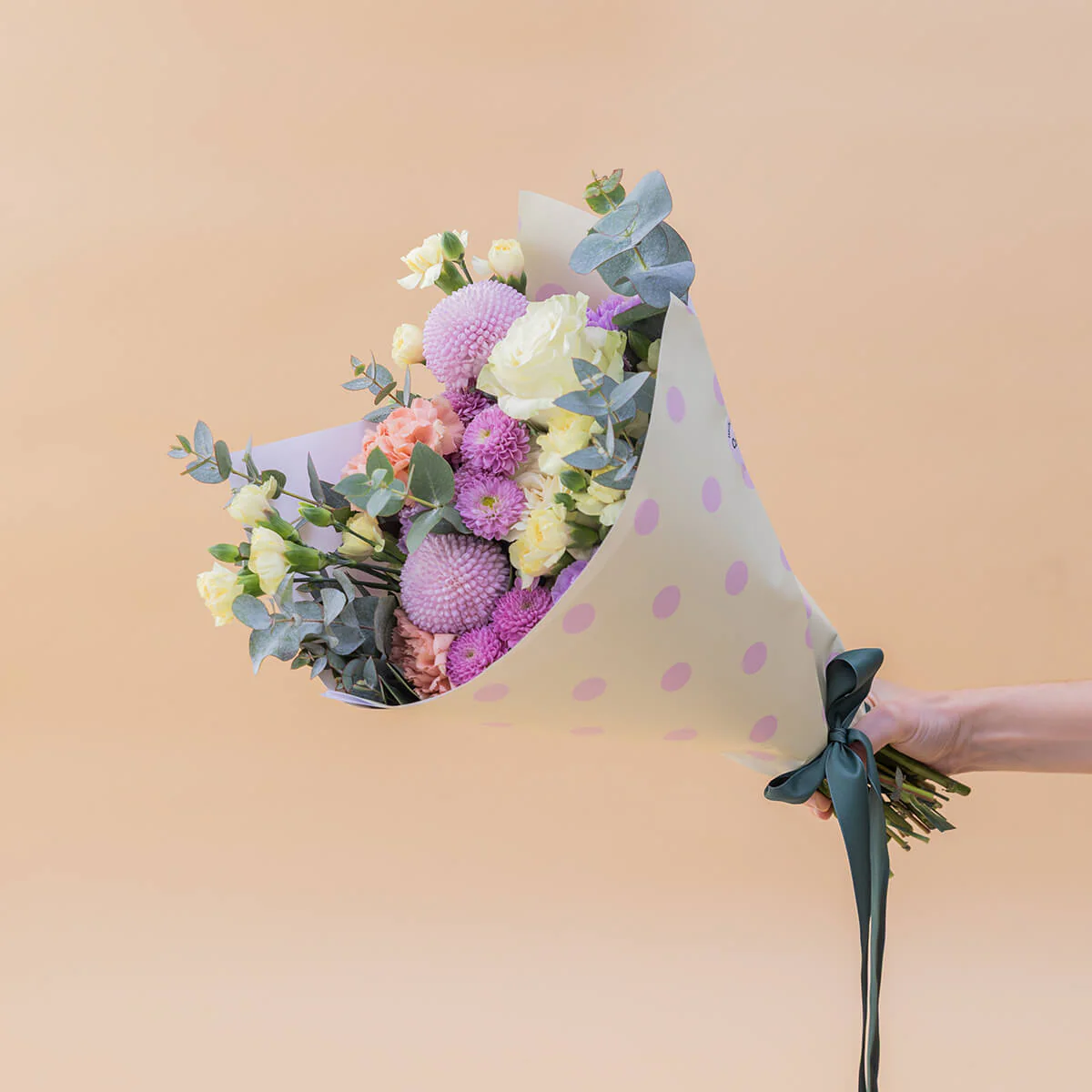 Viva la Novia - Ramo de flores y regalos para los novios - Image 8